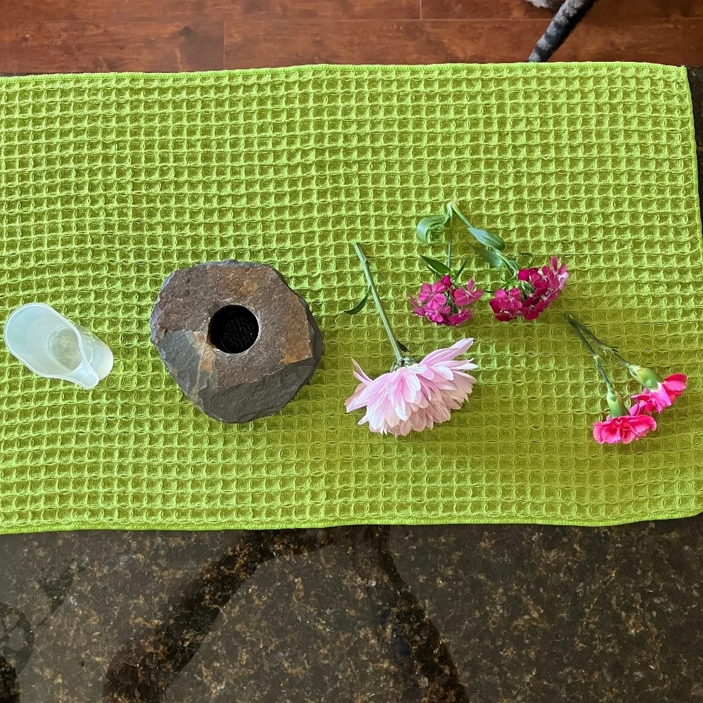 Stone Flower Frog - Floral Arrangement Tool
